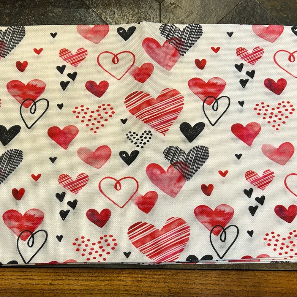 Set of 4 Hearts Fabric Placemats; 18”x12.5”, Machine washable. New
